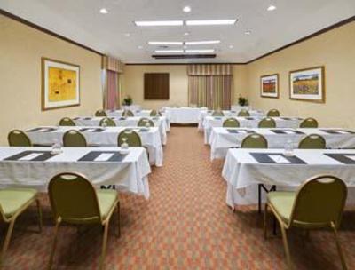 фото отеля Hawthorn Suites Atlanta Northwest