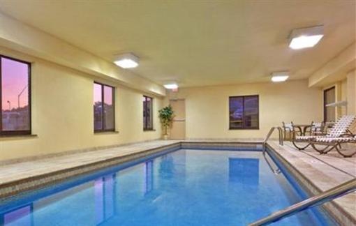 фото отеля Holiday Inn Express Hotel & Suites North East (Pennsylvania)