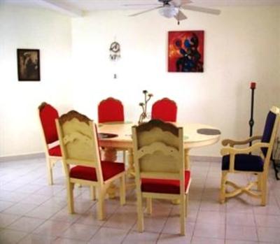 фото отеля Beachouse Hostel Cozumel