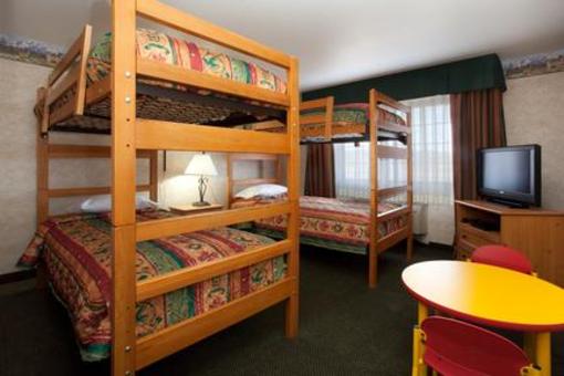фото отеля Holiday Inn Express Raton