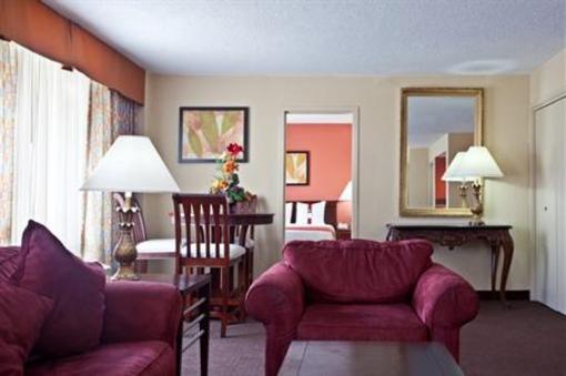 фото отеля Holiday Inn Chicago O'Hare
