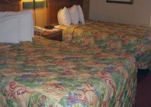 фото отеля Quality Suites Near Orange County Convention Center