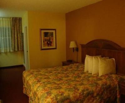 фото отеля Quality Suites Near Orange County Convention Center