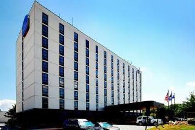 фото отеля BEST WESTERN Potomac Mills
