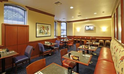 фото отеля Courtyard by Marriott Boston Copley Square