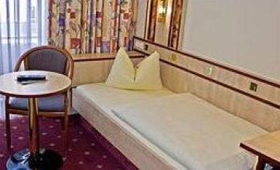 фото отеля Hotel Alfa Muenchen