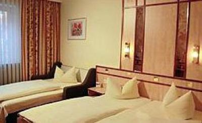 фото отеля Hotel Alfa Muenchen