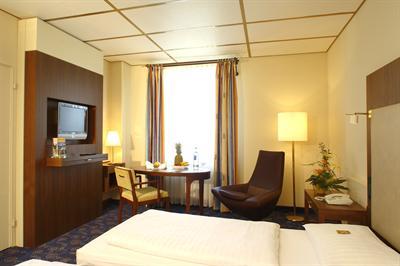 фото отеля Ramada Hotel Britannia Hannover