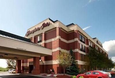 фото отеля Hampton Inn Maple Grove