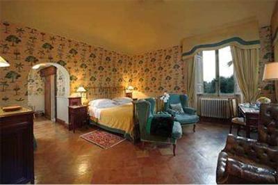 фото отеля Borgo Storico Seghetti Panichi Hotel Castel di Lama