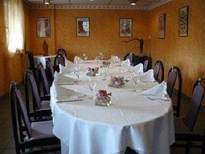 фото отеля Hotel Restaurant Inter-Hotel Le Saint Georges