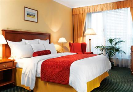 фото отеля Longin Center - Marriott Executive Apartments