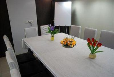 фото отеля Arma Residency Hotel Mumbai