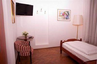 фото отеля Hotel Strasser