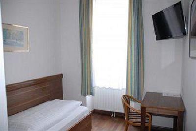 фото отеля Hotel Strasser