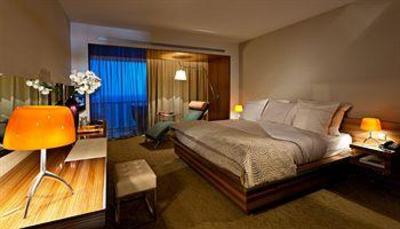 фото отеля Le Grand Hotel Cannes