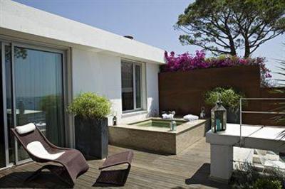 фото отеля Le Grand Hotel Cannes