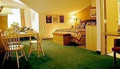 фото отеля Heffley Boutique Inn