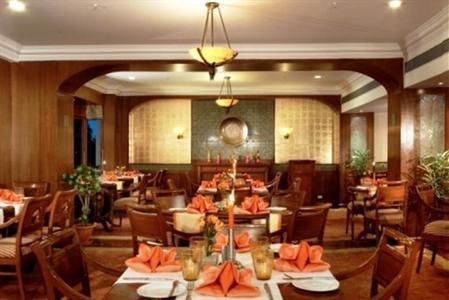 фото отеля Radisson Hotel Shimla