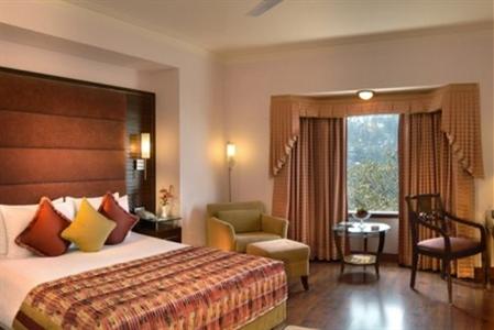 фото отеля Radisson Hotel Shimla