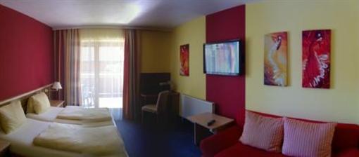 фото отеля Victoria Hotel Maishofen