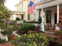 Azalea Inn & Gardens
