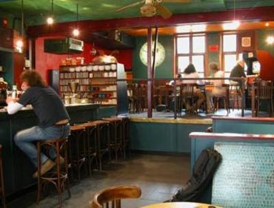 фото отеля Snuffel Backpacker Hostel