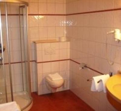 фото отеля Gasthof zum Stollhofer