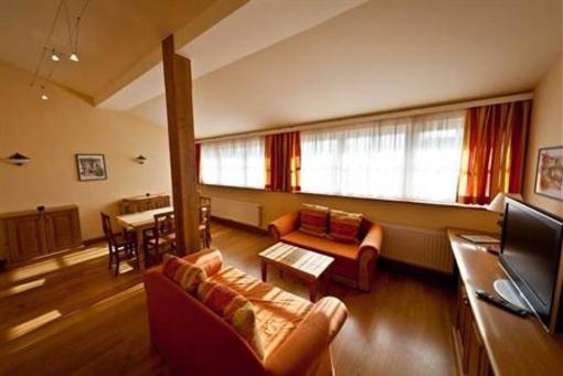 фото отеля Gut Kirchbichl Bed & Breakfast Hallwang