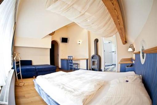 фото отеля Gut Kirchbichl Bed & Breakfast Hallwang