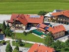 фото отеля Gut Kirchbichl Bed & Breakfast Hallwang