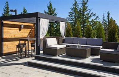 фото отеля Four Points by Sheraton Victoria Gateway