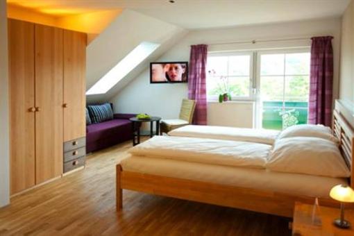 фото отеля Weingut Winzerzimmer Toso