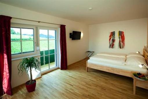 фото отеля Weingut Winzerzimmer Toso