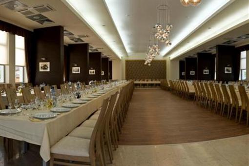 фото отеля Hotel Atrium