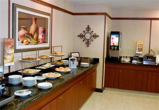 фото отеля Courtyard Hotel North San Antonio