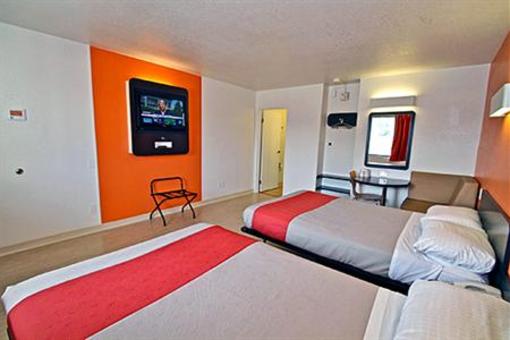 фото отеля Motel 6 Chicago West Villa Park (Illinois)