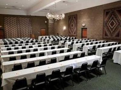 фото отеля Stoney Creek Inn Wausau