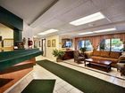 фото отеля Super 8 Berkeley El Cerrito