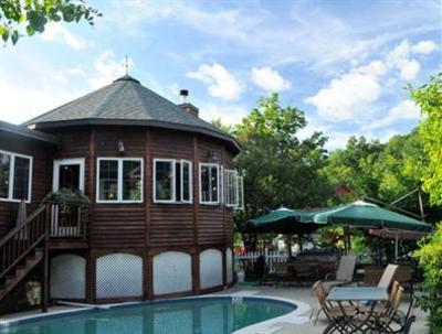 фото отеля Gregory House Country Inn