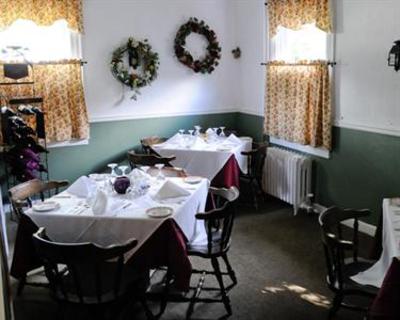 фото отеля Gregory House Country Inn