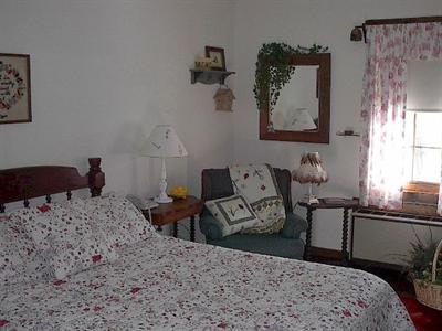 фото отеля Gregory House Country Inn