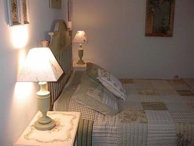 фото отеля Gregory House Country Inn