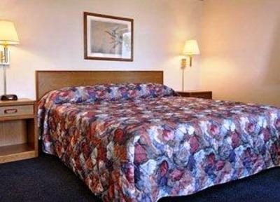 фото отеля Super 8 Motel Central City (Nebraska)