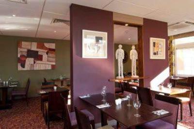 фото отеля Premier Inn Manchester West Trafford
