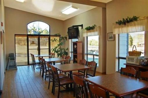 фото отеля BEST WESTERN Sawmill Inn