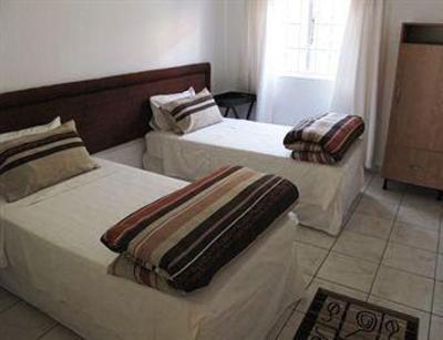 фото отеля The Crescent Guesthouse Durban