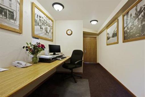 фото отеля Best Western Country Inn Fortuna