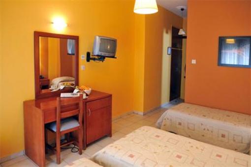 фото отеля Kalloni Hotel
