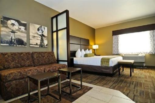 фото отеля BEST WESTERN Plus Night Watchman Inn & Suites